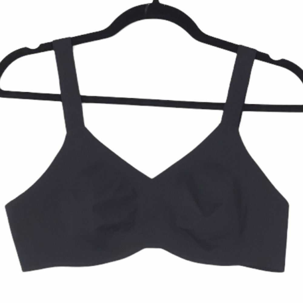 KNIX Black v-Neck Wireless Bra 2